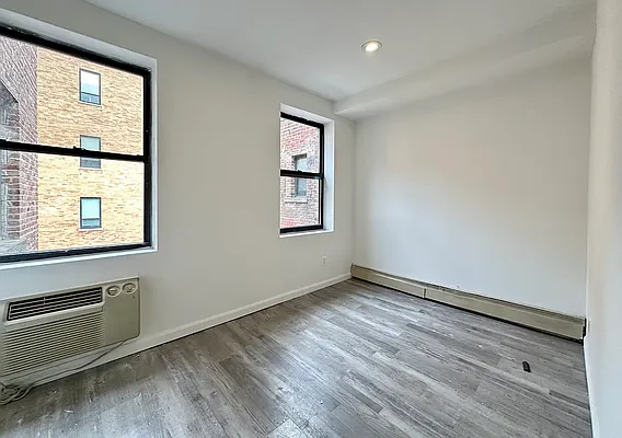 Rented by Avenues Real Estate | media 13