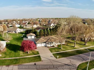 823 Redwood Rd, Grand Island, NE, 68803