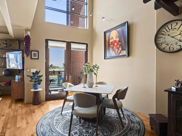 3339 Central Ave NE #310, Albuquerque, NM 87106