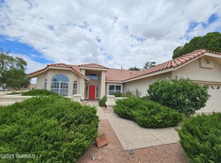 2426 Cheyenne Dr, Las Cruces, NM 88011