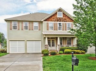 1013 Elsmore Dr, Matthews, NC 28104