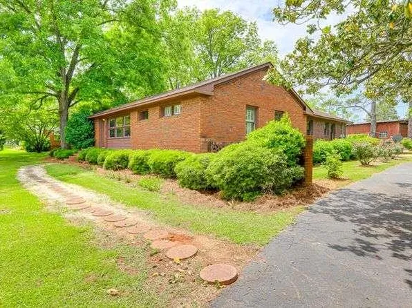 7301 Woodland Hwy, Woodland, GA 31836