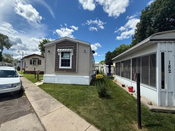 181 Terri St, Dearborn Heights, MI 48127