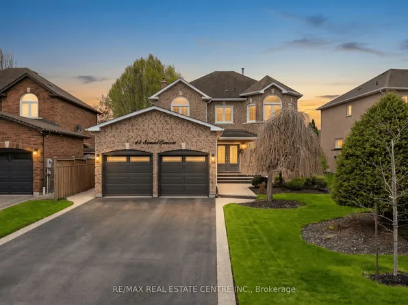 48 Samuel Cres, Halton Hills, ON L7G 5H3