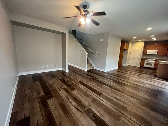 3rd image of 5133 Kankakee Dr