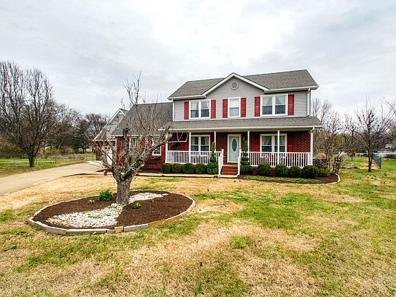 2nd image of 112 Pinnacle Pl