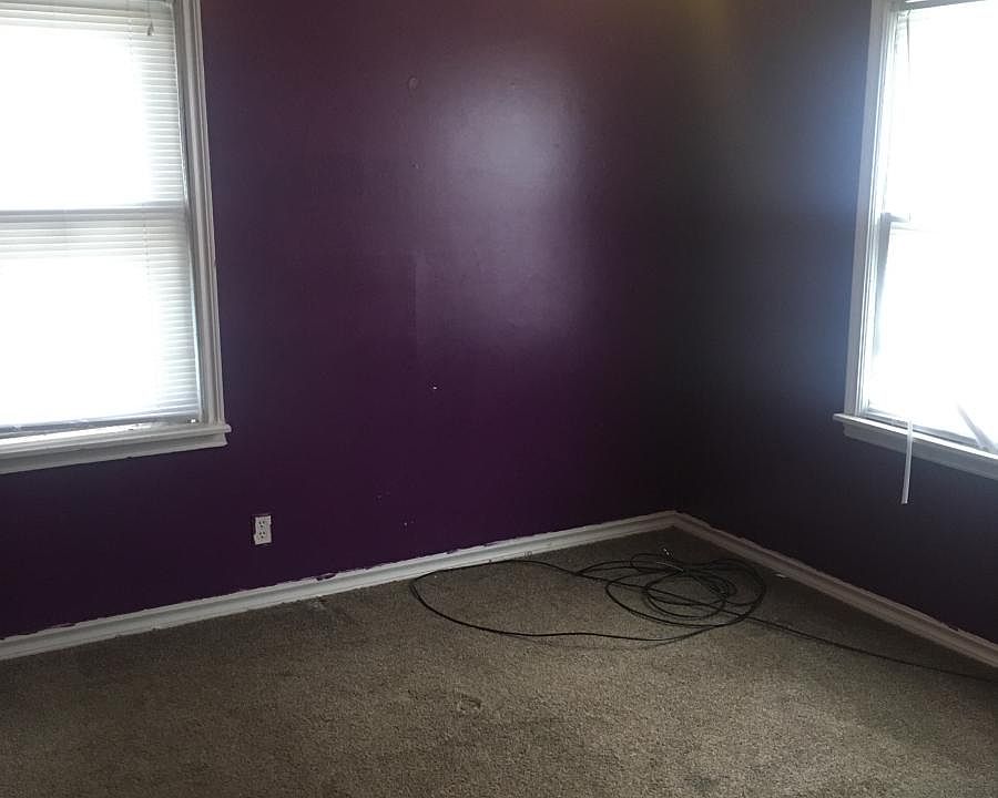 1st image of 1414 W Hudson Dr