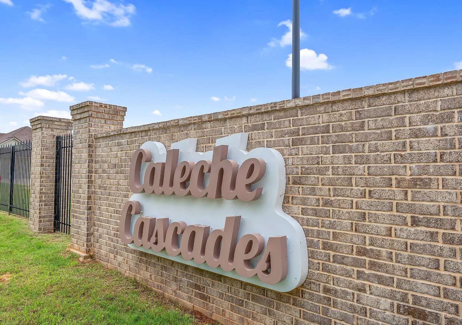 501 Kidd Drive - 8A — Photo 4