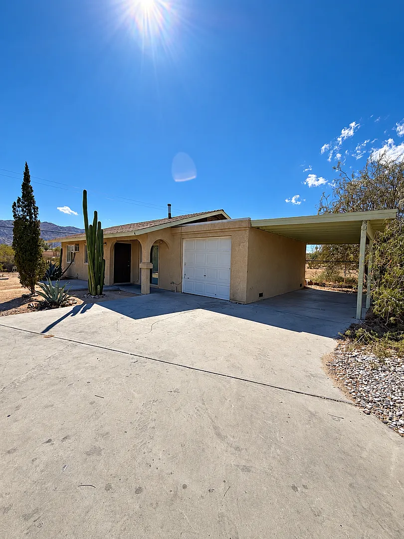 73445 Sunnyvale Dr — Photo 1