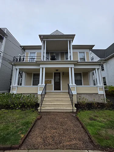 120 Bishop St Photo 1