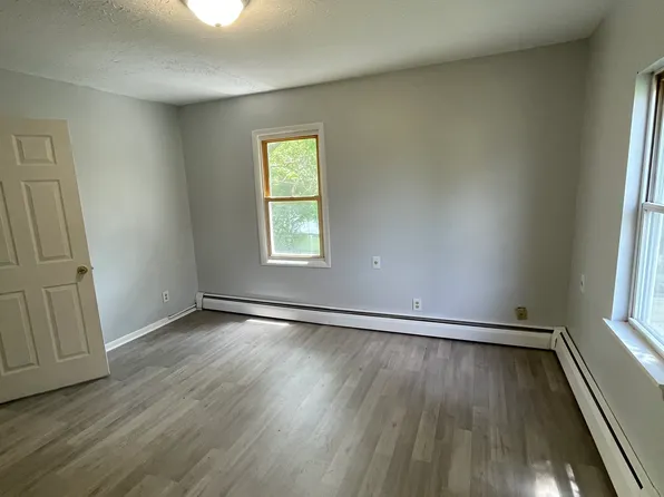 2850 Harris Pl APT 1, Cincinnati, OH 45212