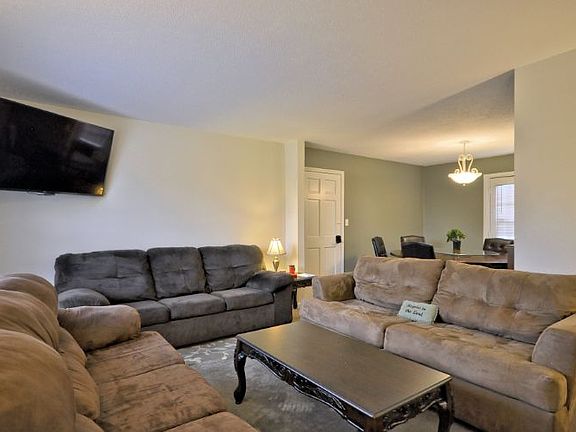 5th image of 410 Beasley Dr