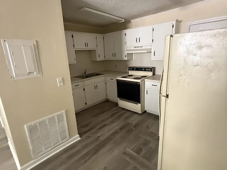 45 Ticknor Dr #2 — Photo 17