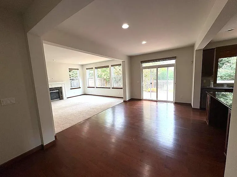 630 Kitsap Ave NE — Photo 6