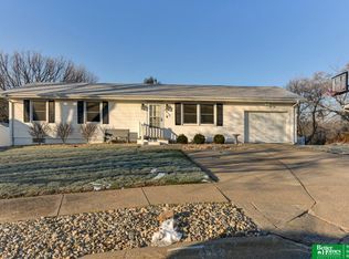 3814 N 88th Cir, Omaha, NE 68134