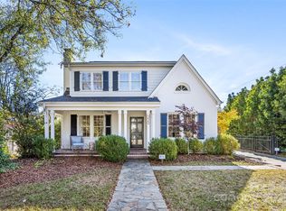 220 Middleton Dr, Charlotte, NC 28207