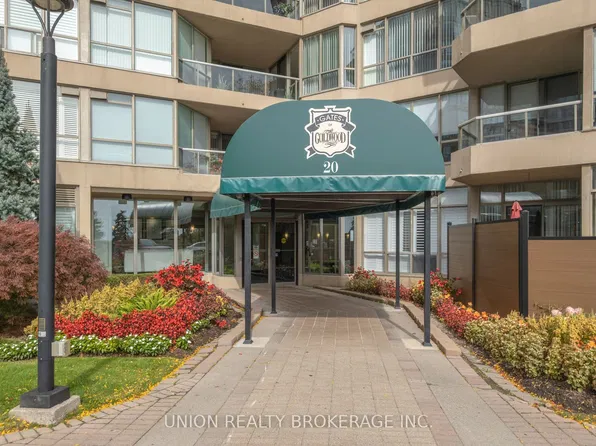 20 Guildwood Pkwy #711, Toronto, ON M1E 5B6