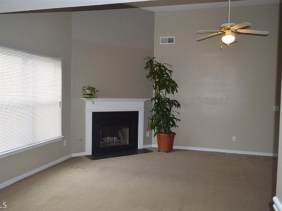 4th image of 4419 Persian Ct
