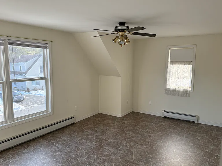 44 John Howland Dr — Photo 15