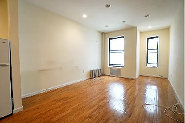 Rented by Best Apartments North Inc | media 44