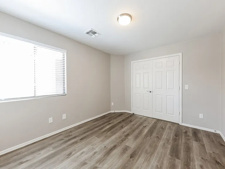 12557 W Mandalay Ln — Photo 13