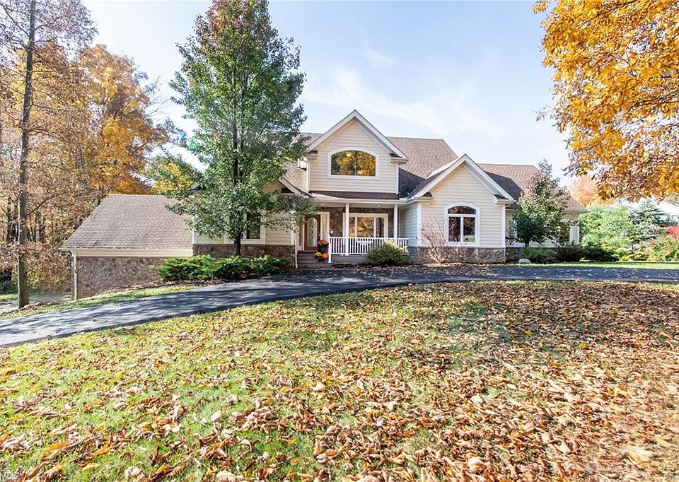 1st image of 18090 Chanticleer Ct