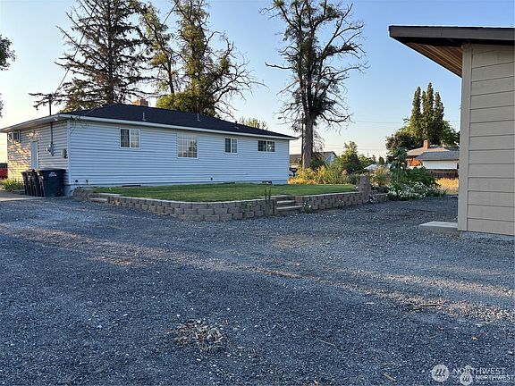 5th image of 1534 N Buell Drive