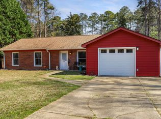 1418 Suterland Rd, Cary, NC 27511