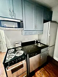 Rented by Nest Seekers International