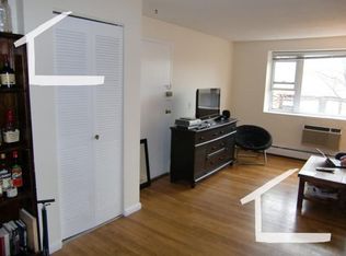 112 Babcock St #52, Brookline, MA 02446
