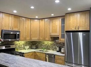 6135 Leesburg Pike APT 105, Falls Church, VA 22041