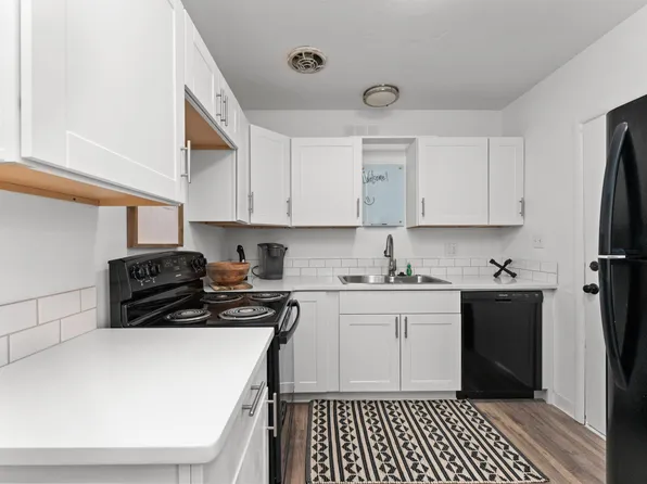 2104 N 18th St APT B, Boise, ID 83702