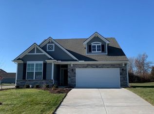 10005 Harris Dr, Dayton, OH 45431