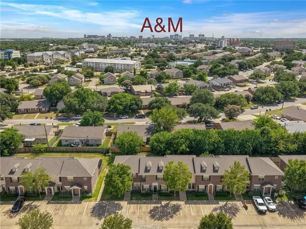 114 Forest Dr, College Station, TX 77840