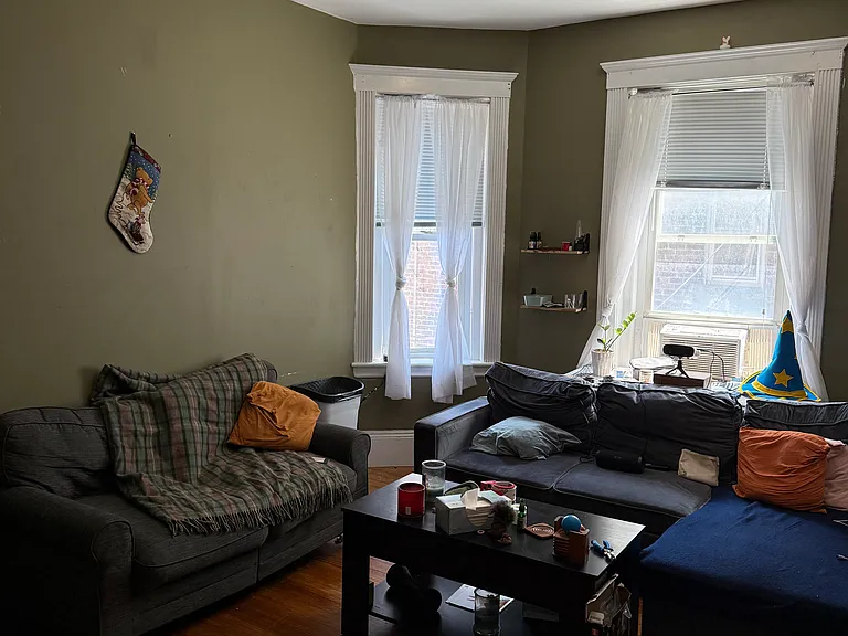 4 Litchfield St #7 — Photo 7