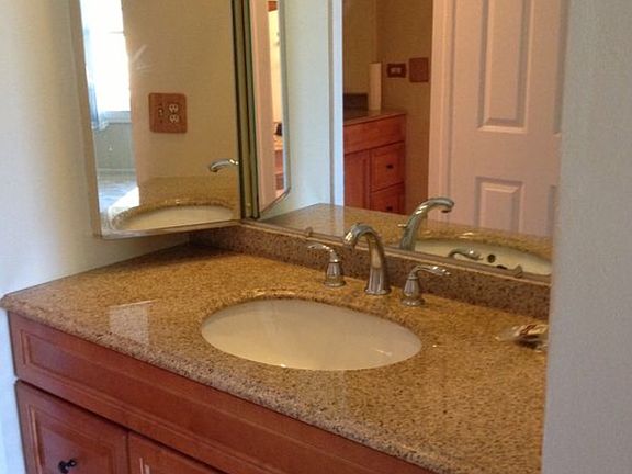 5th image of 241 Coventry Cir #137
