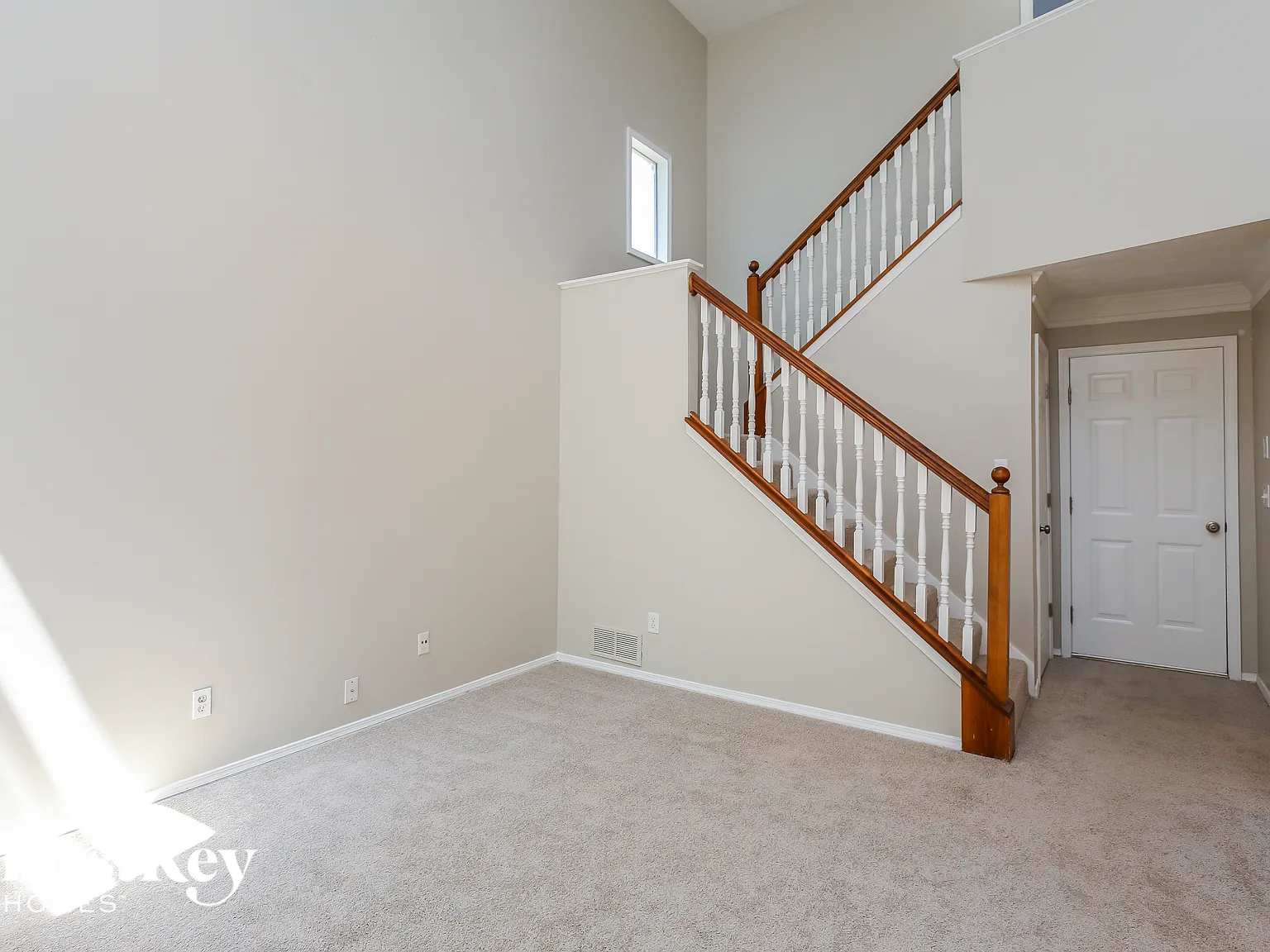 3 bed, 1.5 bath, 2152 sqft, $2,475 — Photo 2