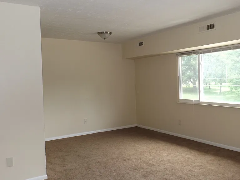 841 Silver Meadows Blvd — Photo 6