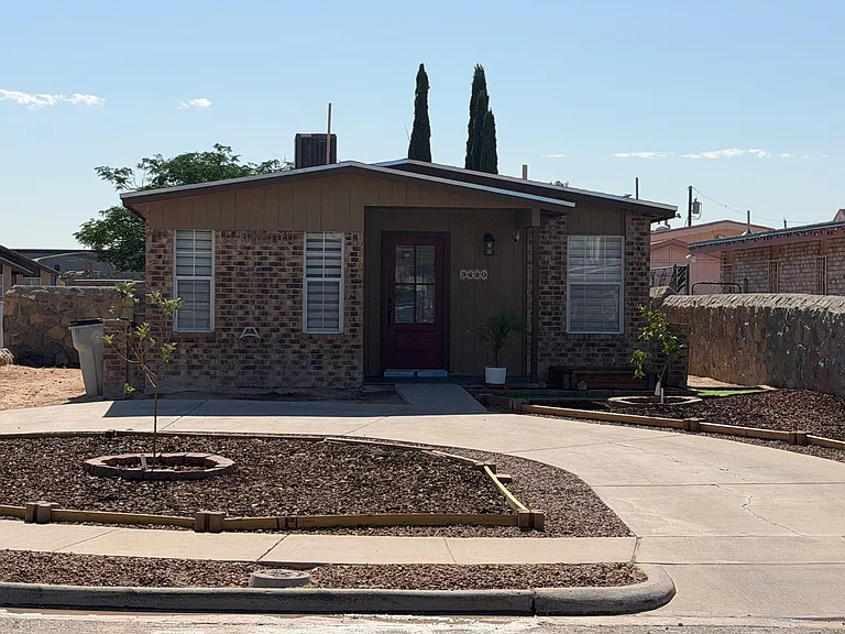 3480 Broken Bow St — Photo 2