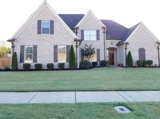 540 Oakridge Dr, Oakland, TN 38060