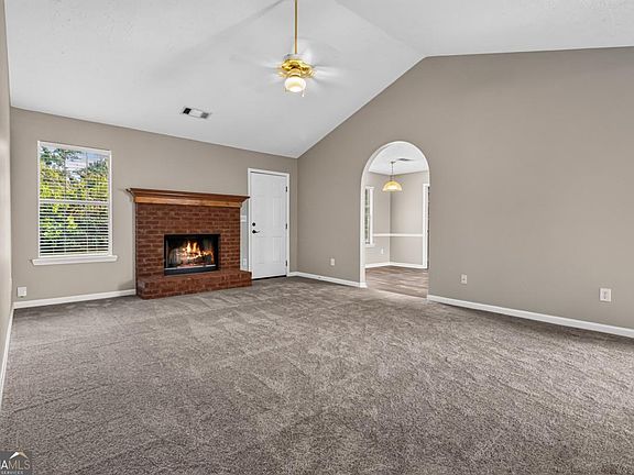 4th image of 1672 Walters Park Ct