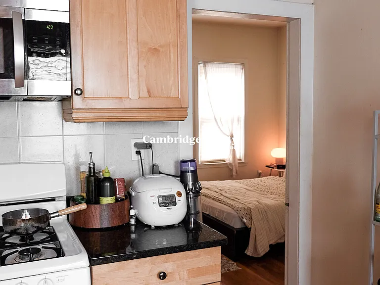 74 Fremont St #1T — Photo 4