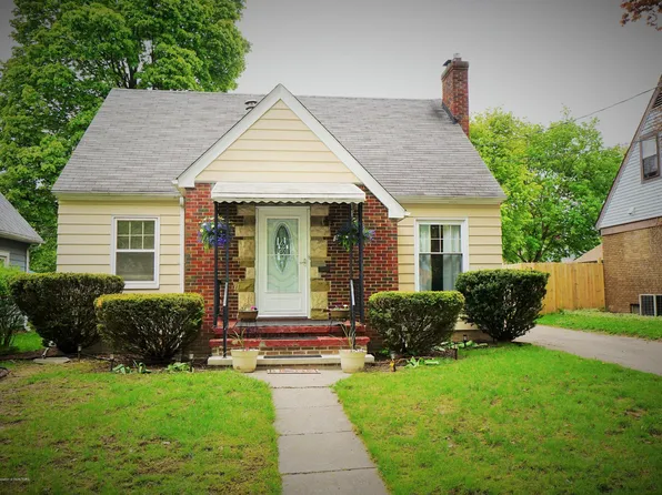 812 Downer Ave, Lansing, MI 48912