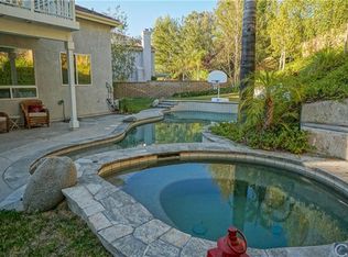 23302 Summerglen Pl, Valencia, CA 91354