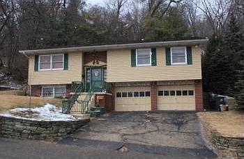 2nd image of 5 S 12th St