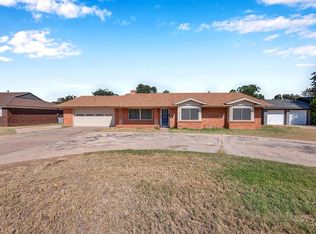 3206 W Golf Course Rd, Midland, TX 79701
