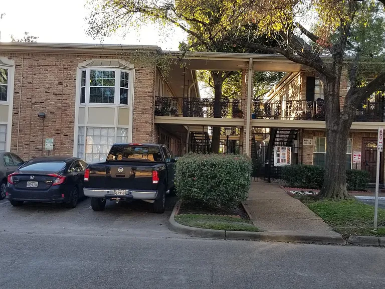 3224 Timmons Ln #101 — Photo 1