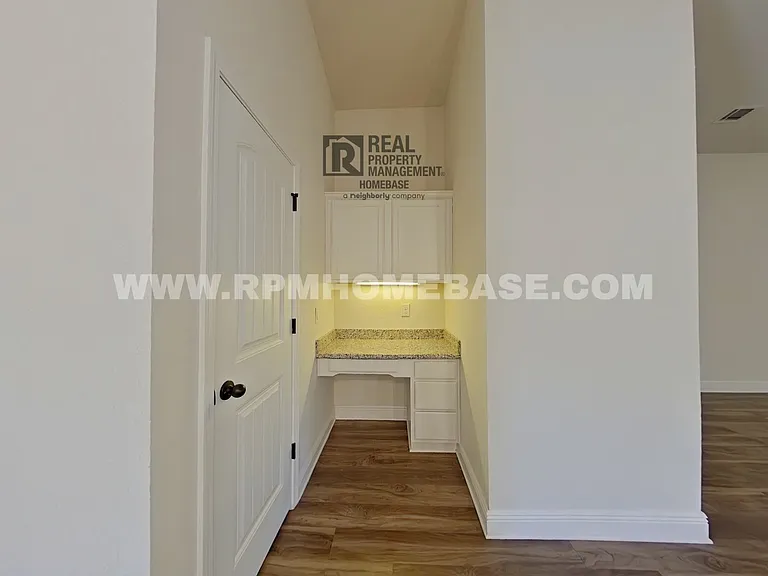 5137 Peach Dr — Photo 5