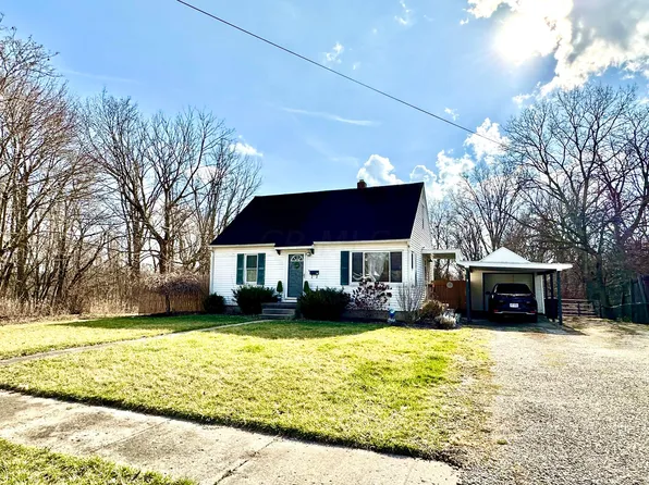 55 Willow St, Mechanicsburg, OH 43044