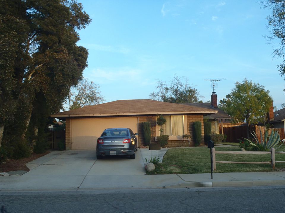 1st image of 12976 Tamara Dr